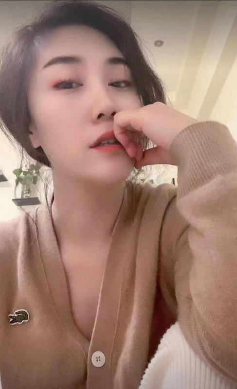 叶梓名品 高新会展温柔少妇